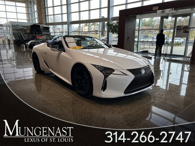 2024 Lexus LC 500's photo