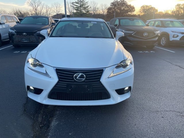 2015 Lexus IS 250 photo 2
