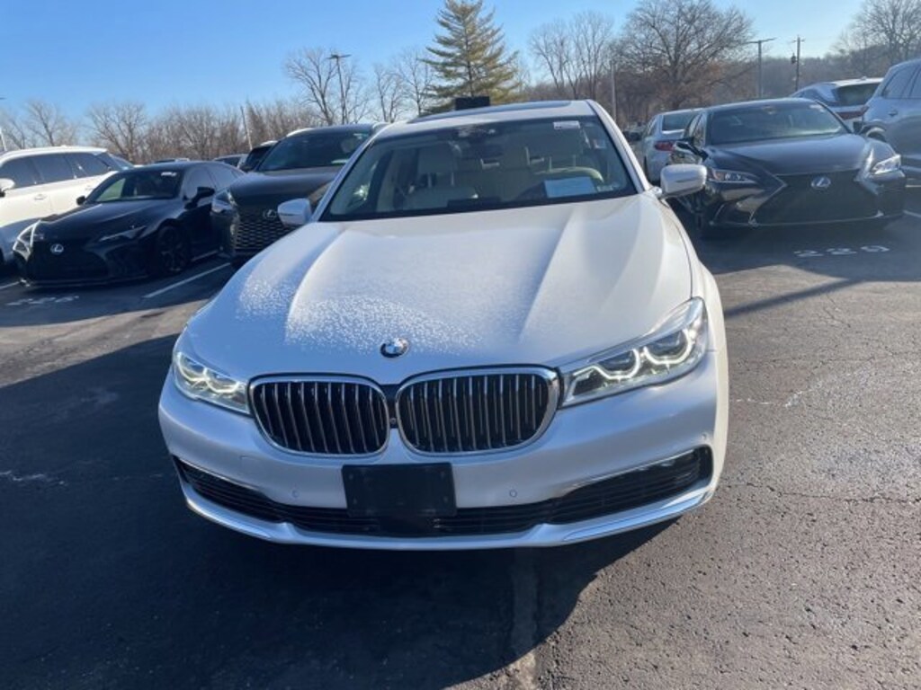 Used 2016 BMW 7 Series 750i xDrive Sedan