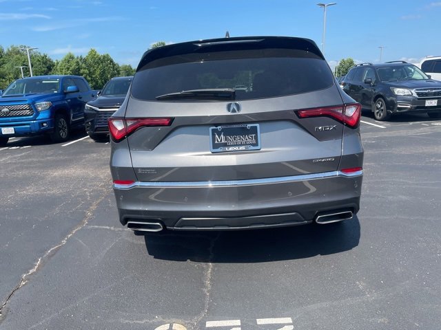 2023 Acura MDX SH-AWD Advance photo 3