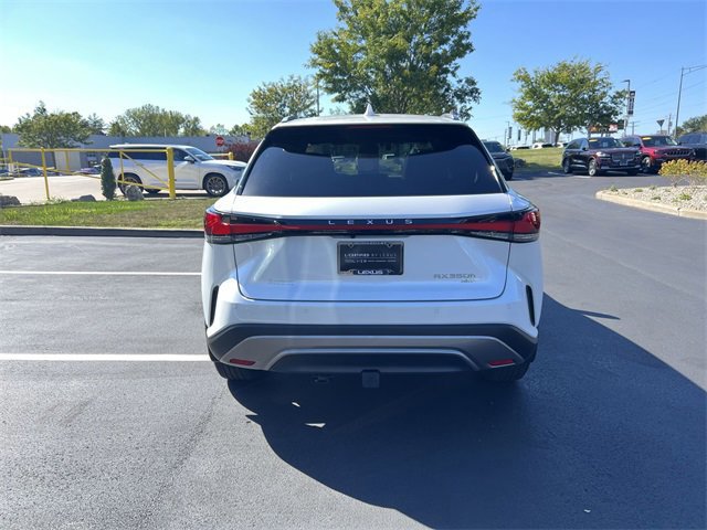 2024 Lexus RX 350h Luxury photo 3