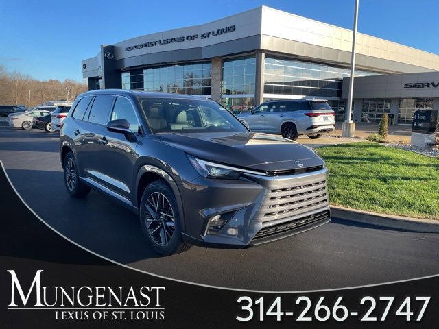 2026 Lexus TX Luxury's photo