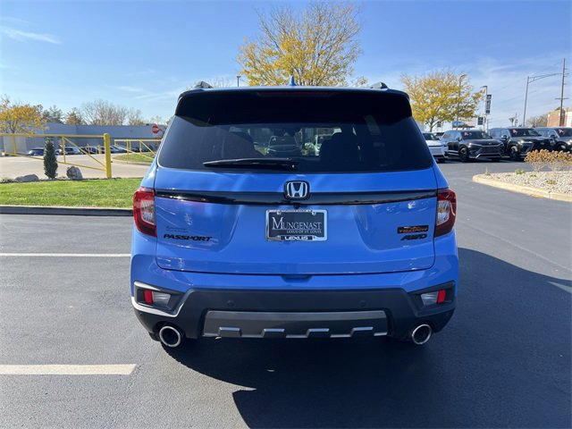 2024 Honda Passport TrailSport photo 3