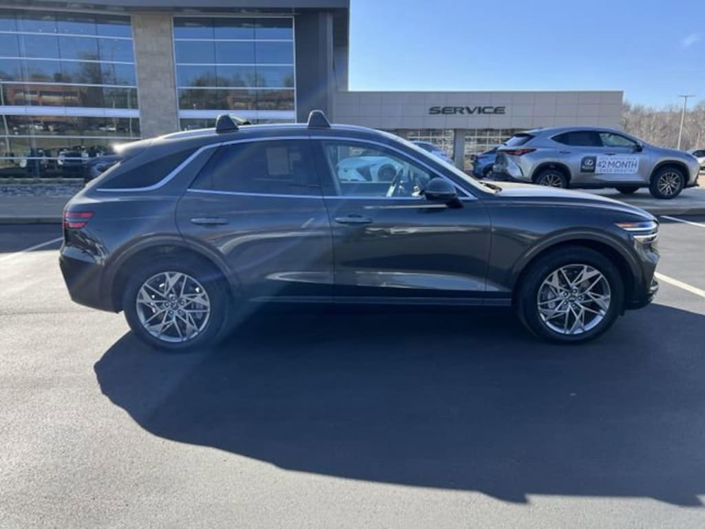 Used 2025 Genesis GV70 2.5T SUV