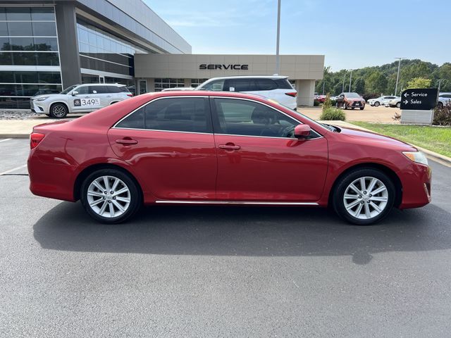 Used 2014 Toyota Camry XLE with VIN 4T4BF1FKXER345186 for sale in Ballwin, MO