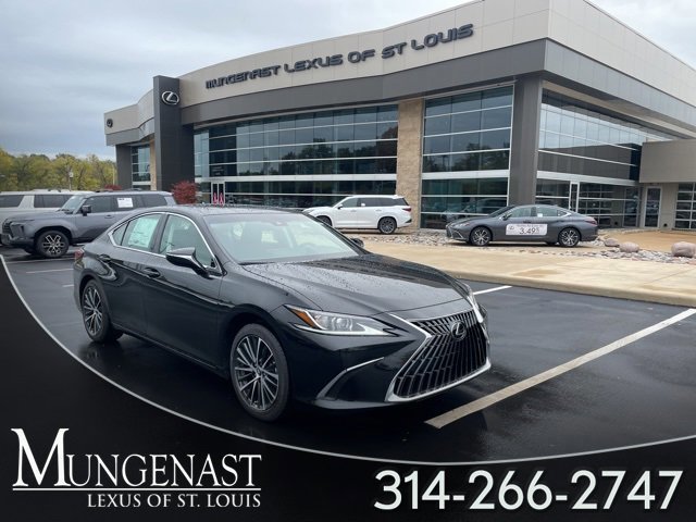 2025 Lexus ES 350's photo