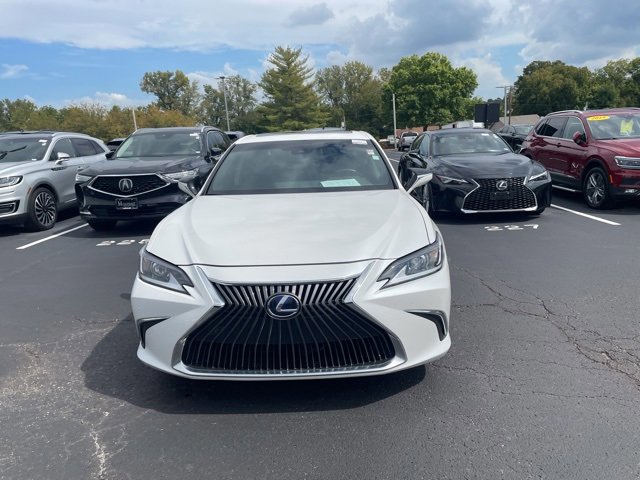 Used 2021 Lexus ES Hybrid 300h with VIN 58ADA1C19MU011722 for sale in Manchester, MO