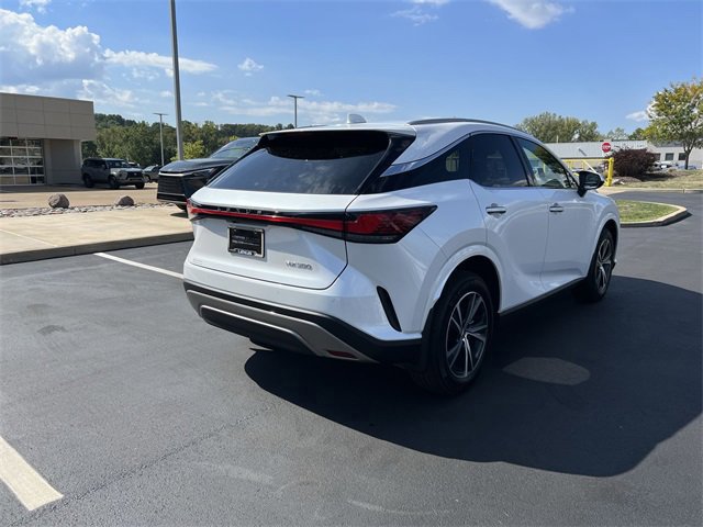 2024 Lexus RX 350 Premium photo 2