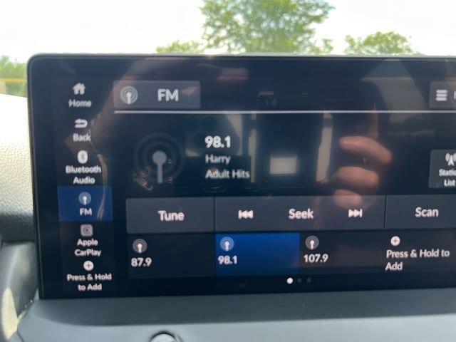 2025 Honda Accord Hybrid EX-L - Photo 14