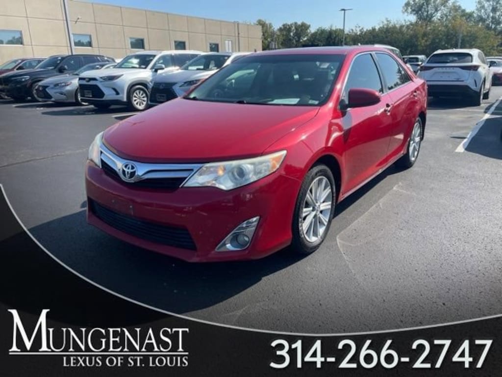 Used 2014 Toyota Camry XLE Sedan