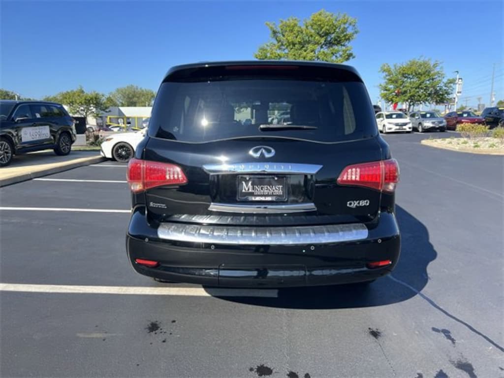 Used 2017 INFINITI QX80 Base SUV