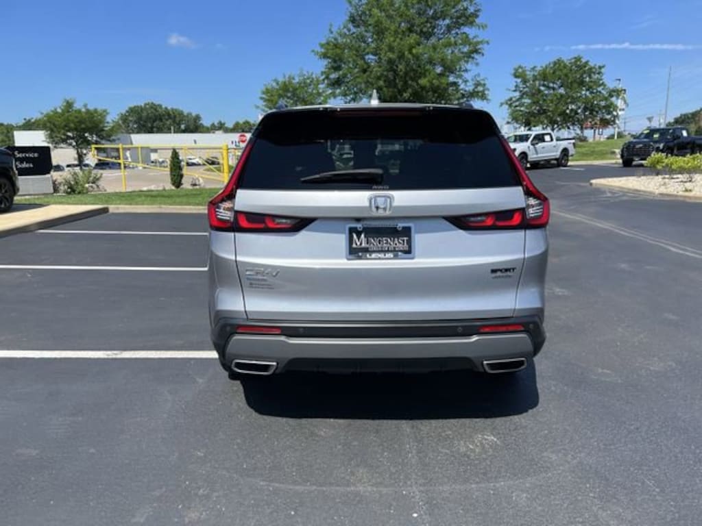Used 2024 Honda CR-V Hybrid Sport Touring SUV