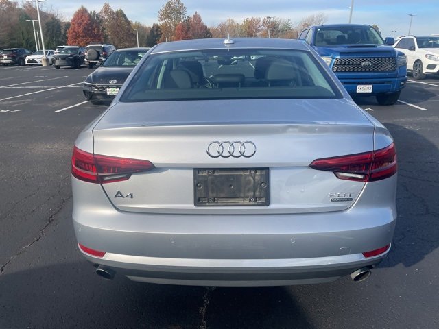 2017 Audi A4 Quattro Premium photo 4