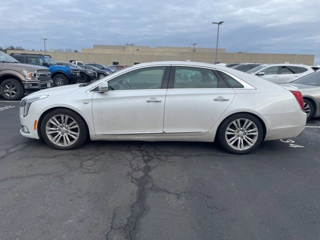 Used 2019 CADILLAC XTS Luxury Sedan