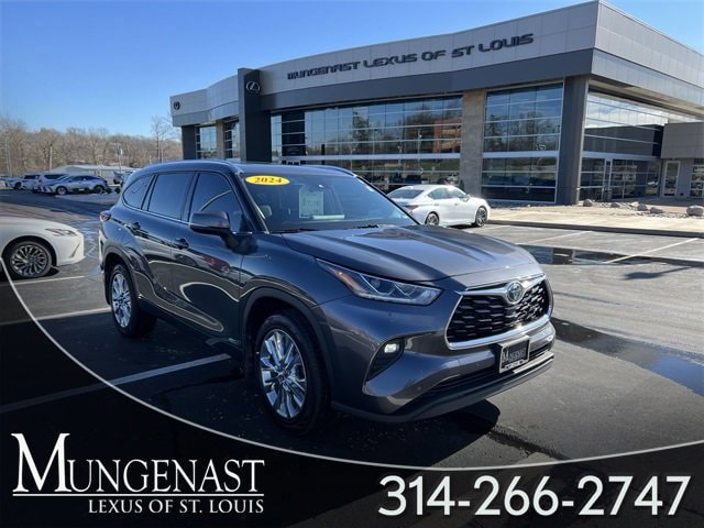 2024 Toyota Highlander Limited's photo