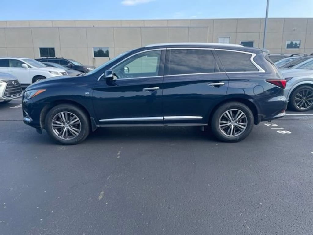 Used 2018 INFINITI QX60 Base SUV