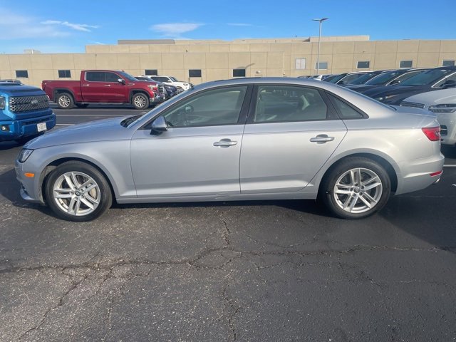 2017 Audi A4 Quattro Premium photo 3