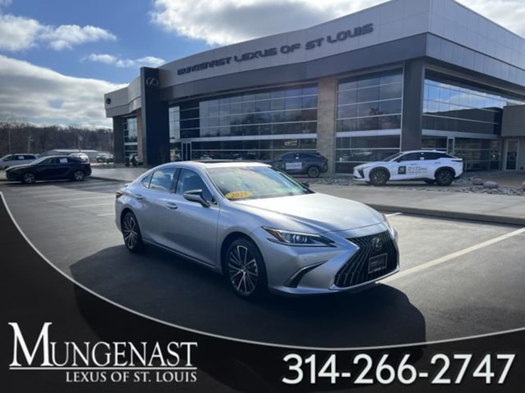 Certified 2025 Lexus ES 300h Sedan