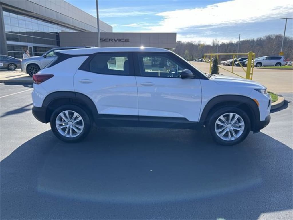 Used 2023 Chevrolet Trailblazer LS SUV