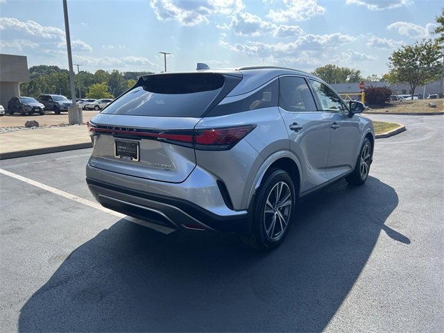 2024 Lexus RX 350 Premium photo 2
