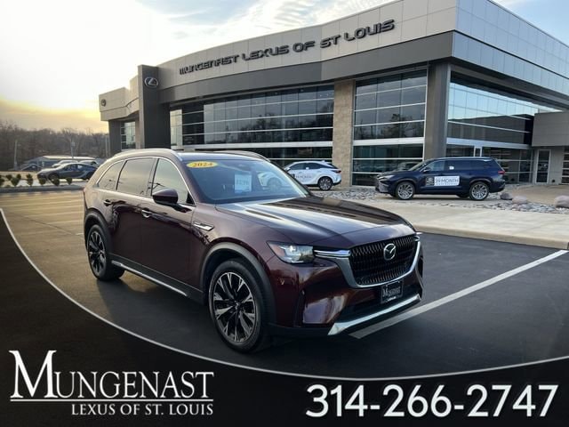 2024 Mazda CX-90 Premium Package