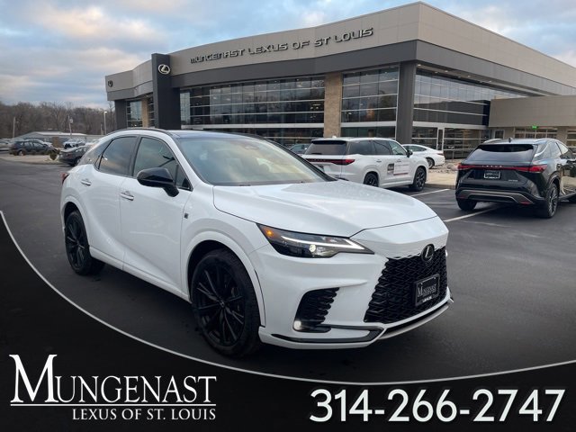 2025 Lexus RX Hybrid 500h's photo