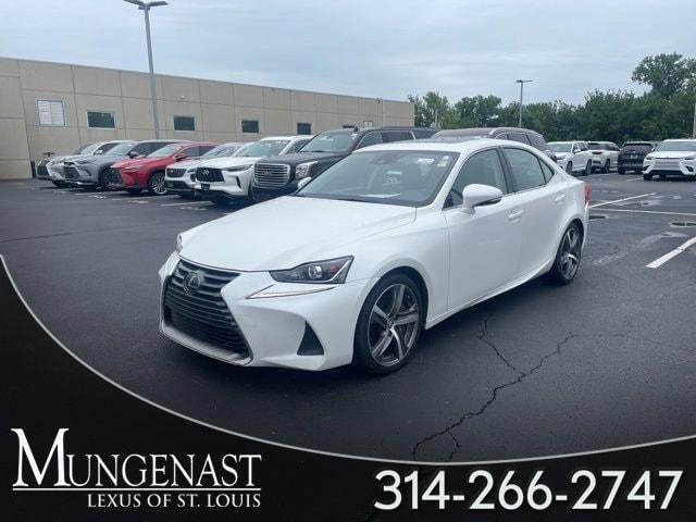 2018 Lexus IS 350 300 AWD's photo