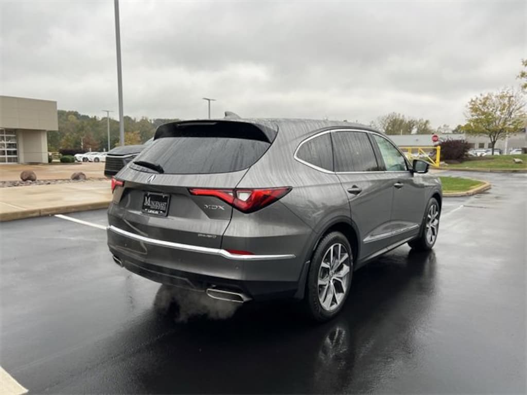 Used 2024 Acura MDX w/Technology Package SUV