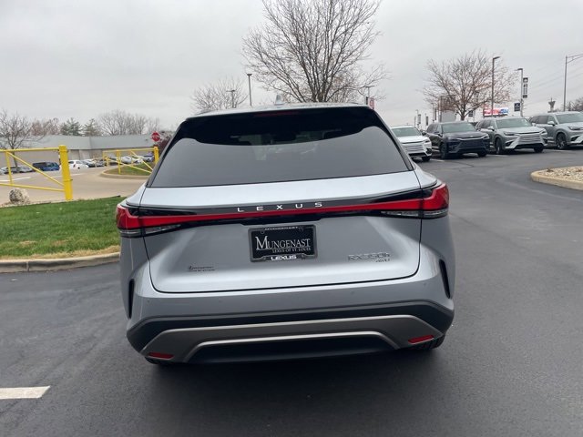 2026 Lexus RX 350h Premium AWD photo 4