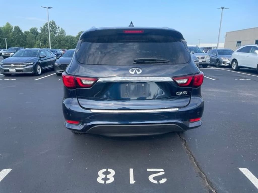 Used 2018 INFINITI QX60 Base SUV