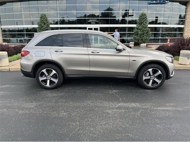 Used 2019 Mercedes-Benz GLC GLC350e with VIN WDC0G5EB2KF608860 for sale in Manchester, MO