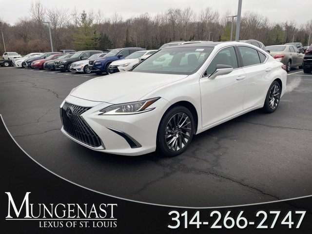 2025 Lexus ES 350 Luxury's photo