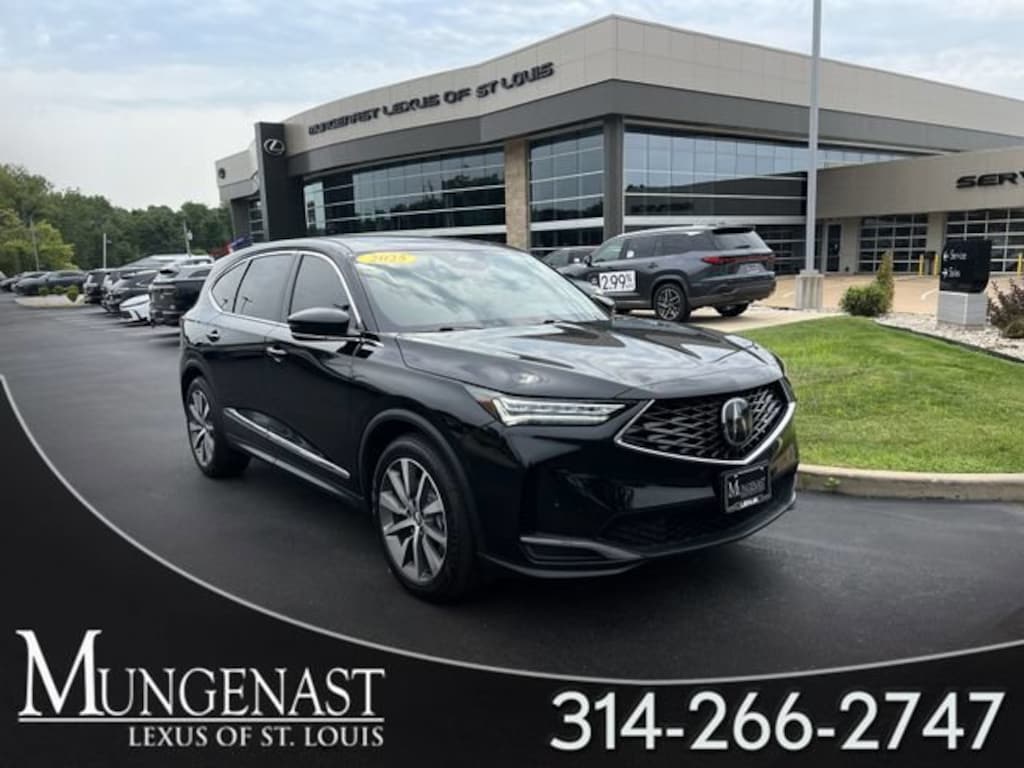 Used 2025 Acura MDX w/Technology Package SUV