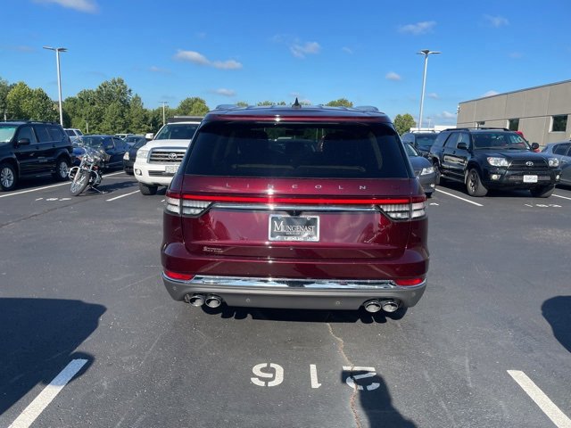 2022 Lincoln Aviator Reserve photo 2