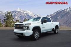 2022 Chevrolet Silverado 3500 HD High Country Truck Crew Cab