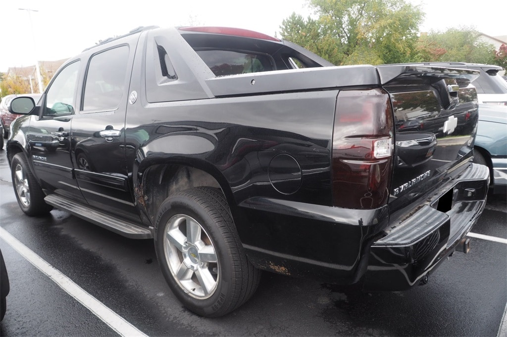 Used 2013 Chevrolet Avalanche LS Black Diamond Truck Crew Cab