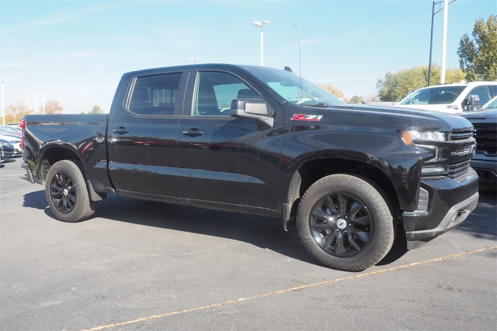 Used 2021 Chevrolet Silverado 1500 RST Truck Crew Cab