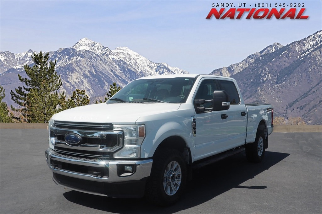 2020 Ford F-250 Truck Crew Cab 