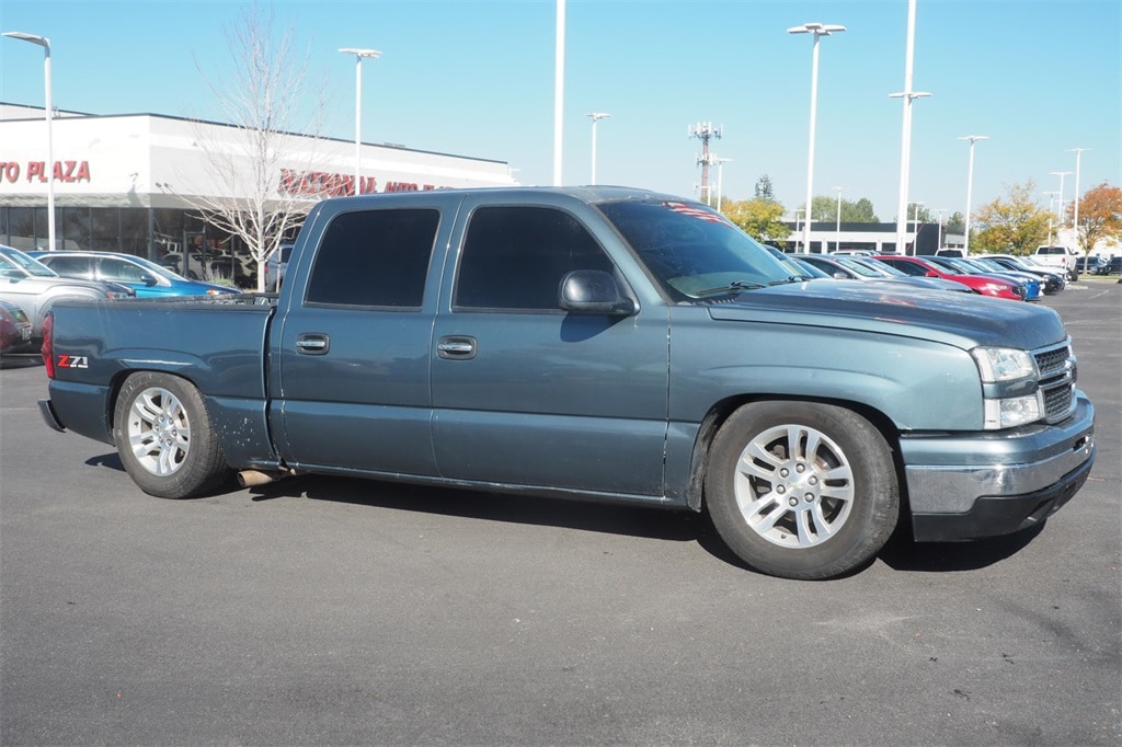 Used 2006 Chevrolet Silverado 1500  Truck Crew Cab