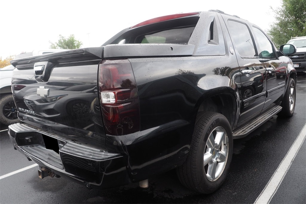 Used 2013 Chevrolet Avalanche LS Black Diamond Truck Crew Cab