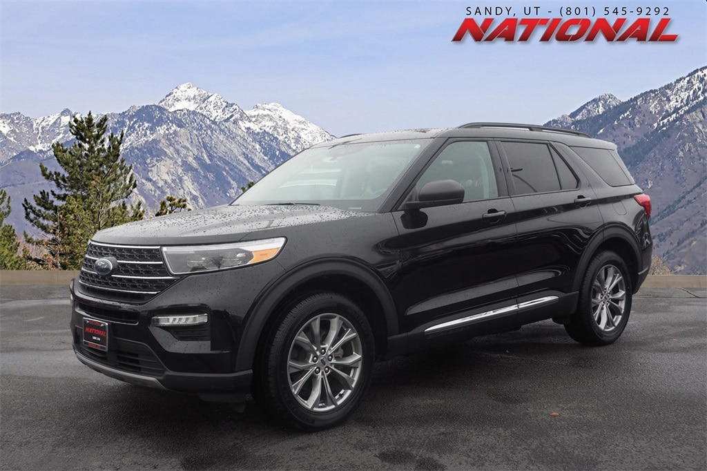 2022 Ford Explorer SUV 