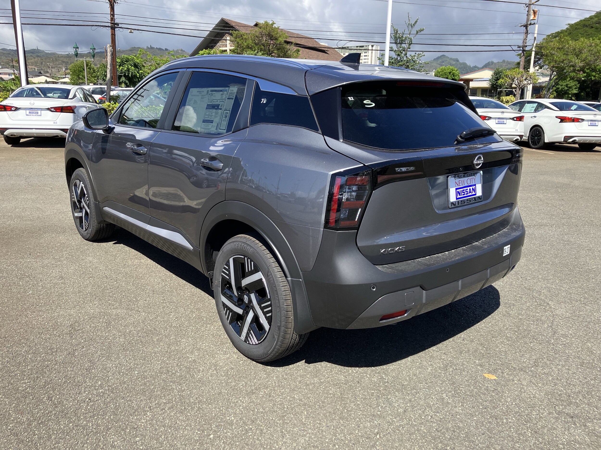 2026 Nissan Kicks SV photo 4