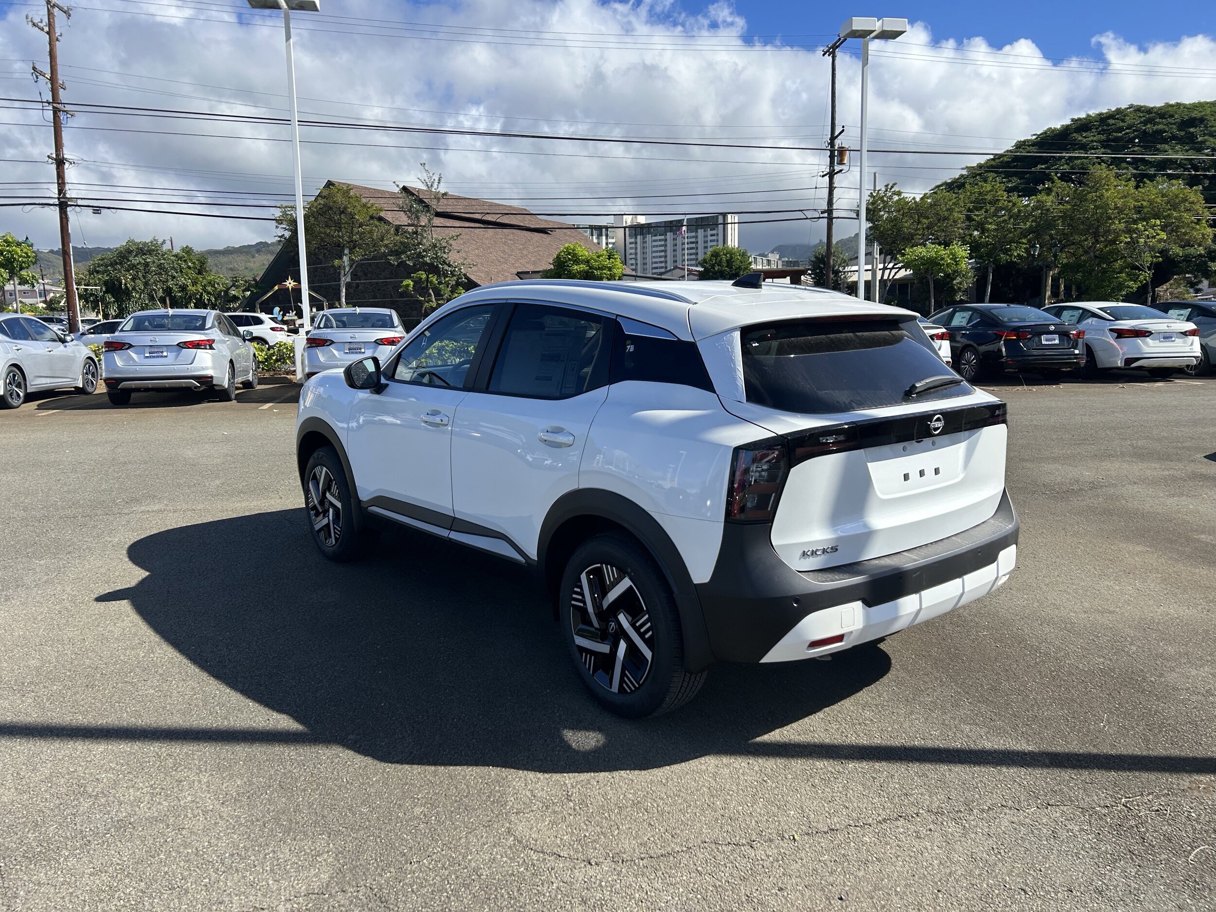 2026 Nissan Kicks SV photo 3