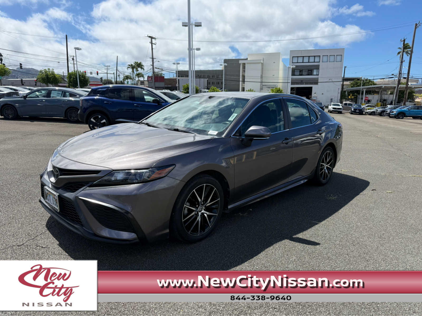 2022 Toyota Camry at New City Nissan, photo 1