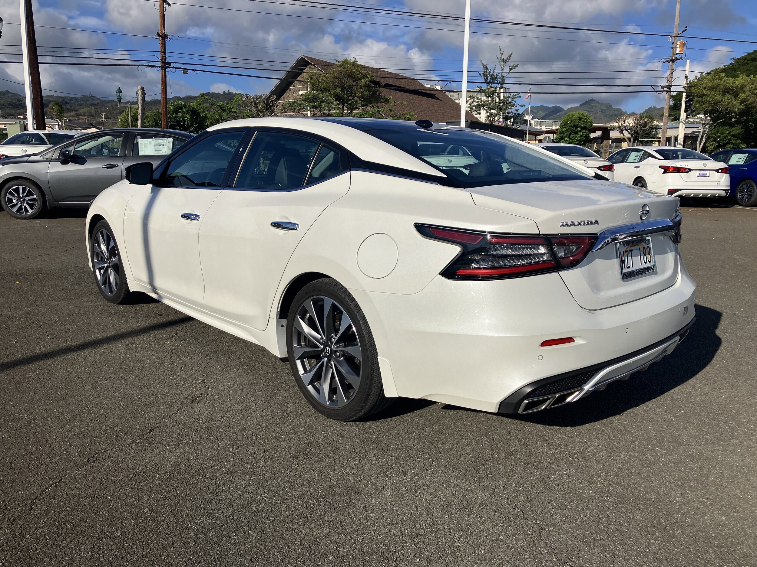 2023 Nissan Maxima Platinum photo 4