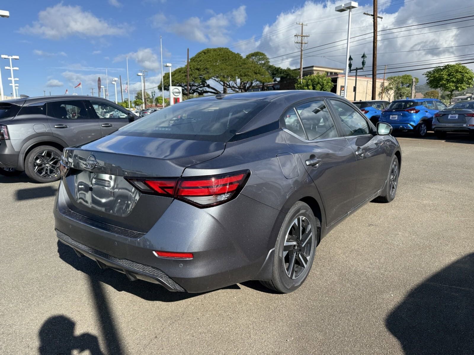 2025 Nissan Sentra SV photo 3