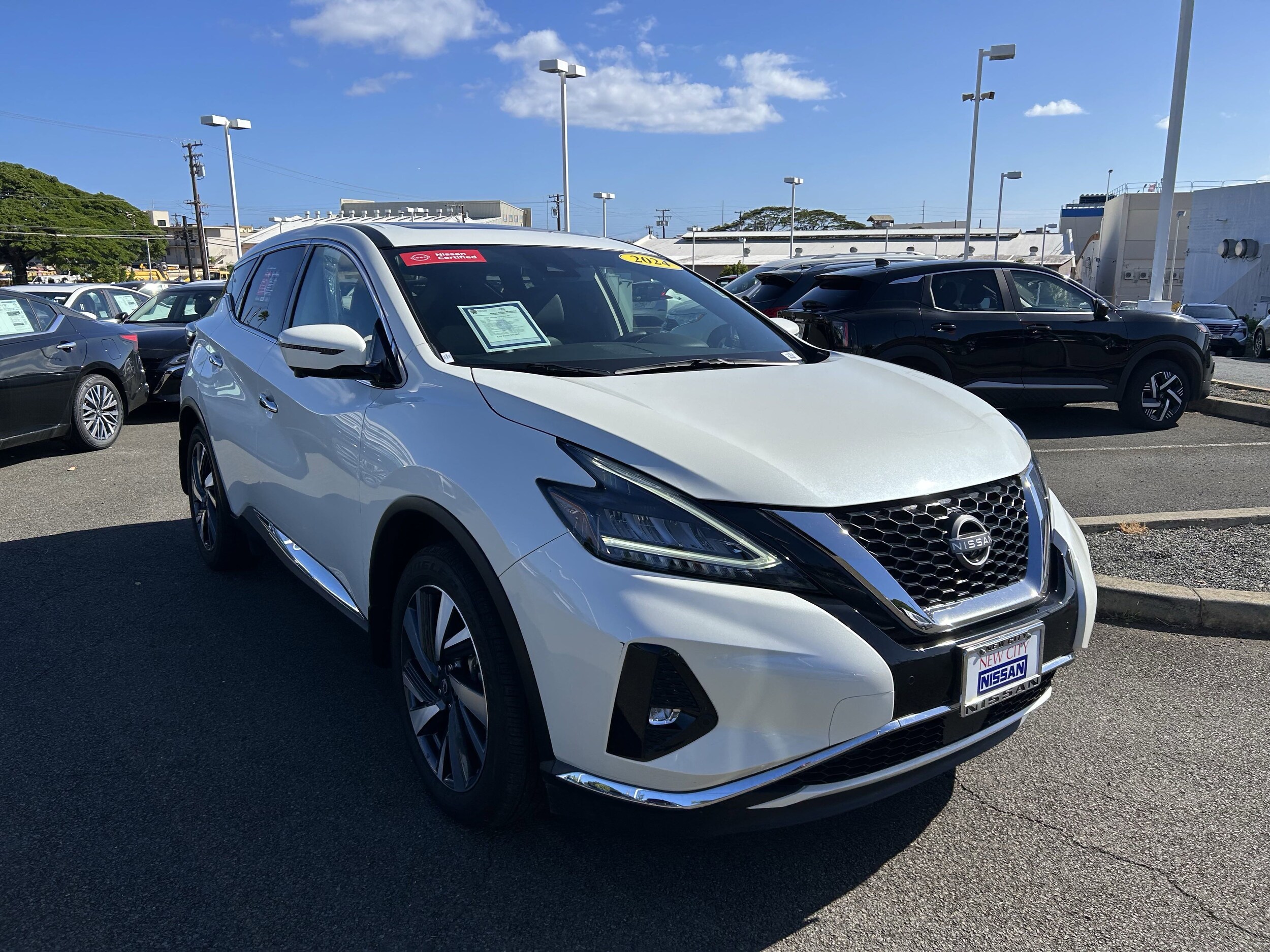 2024 Nissan Murano SL photo 2