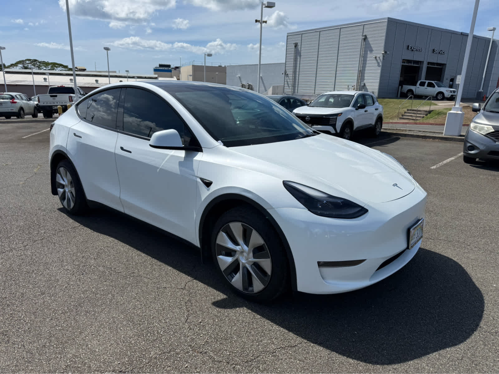 Used 2023 Tesla Model Y Long Range with VIN 7SAYGDEEXPF781585 for sale in Honolulu, HI