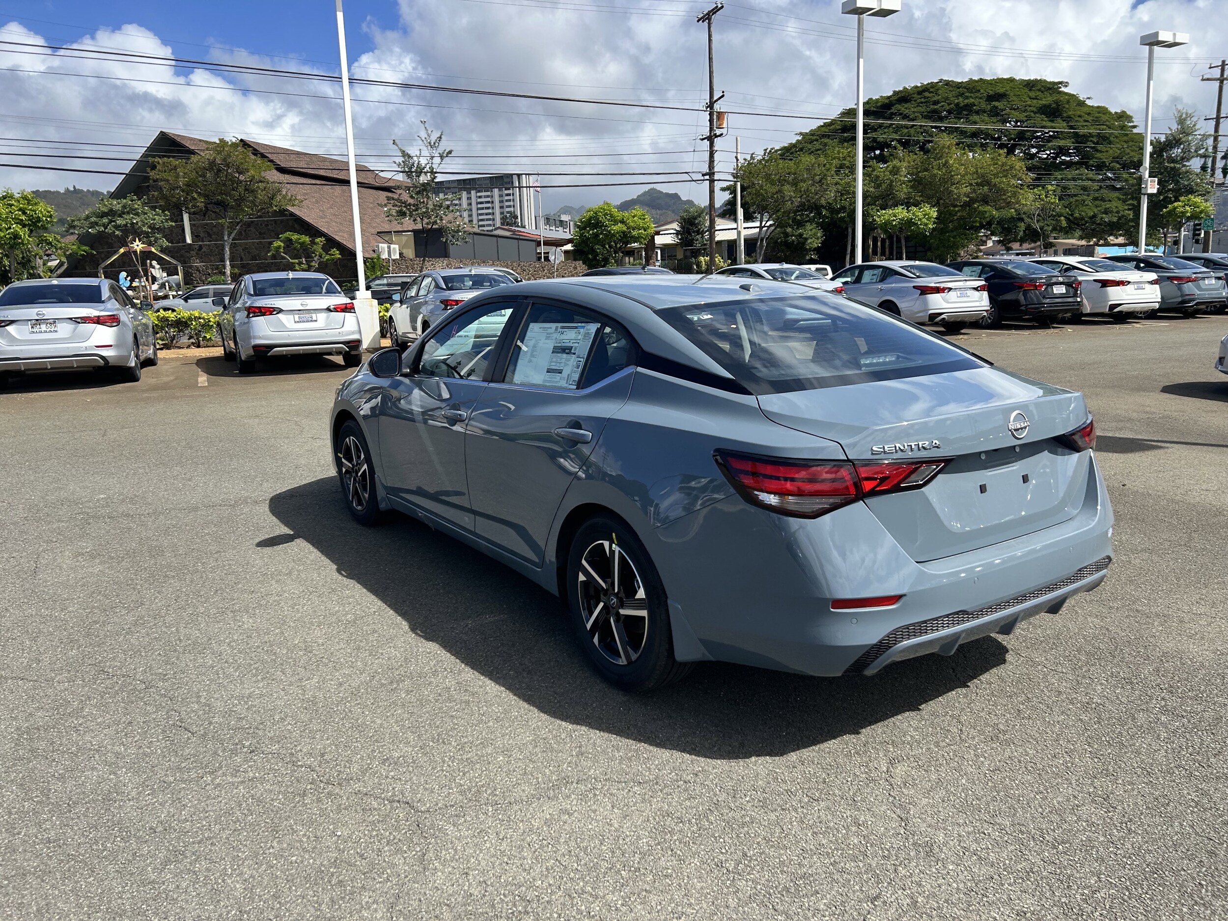 2025 Nissan Sentra SV photo 4