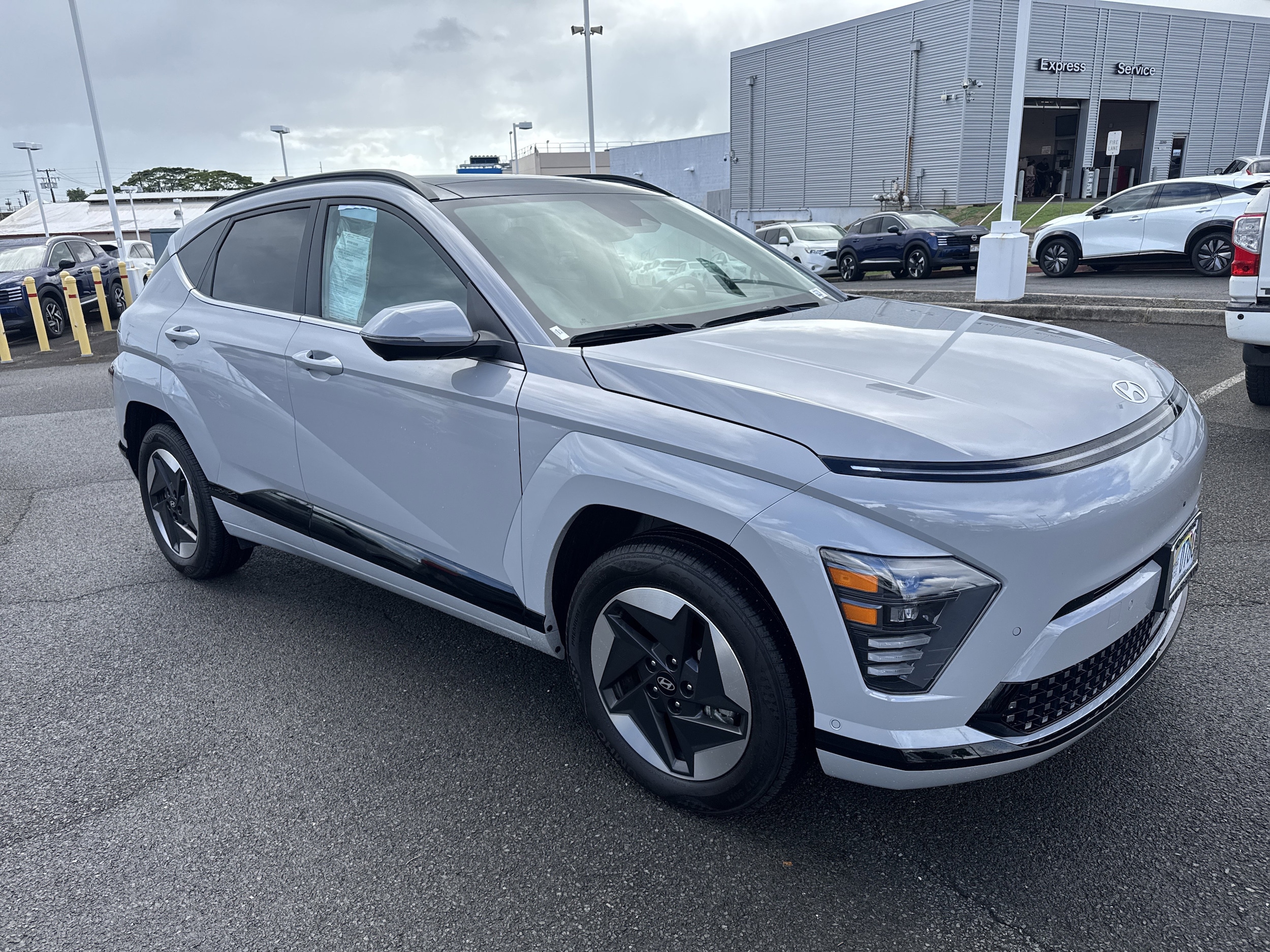 Used 2024 Hyundai Kona EV Limited with VIN KM8HE3A62RU017439 for sale in Honolulu, HI